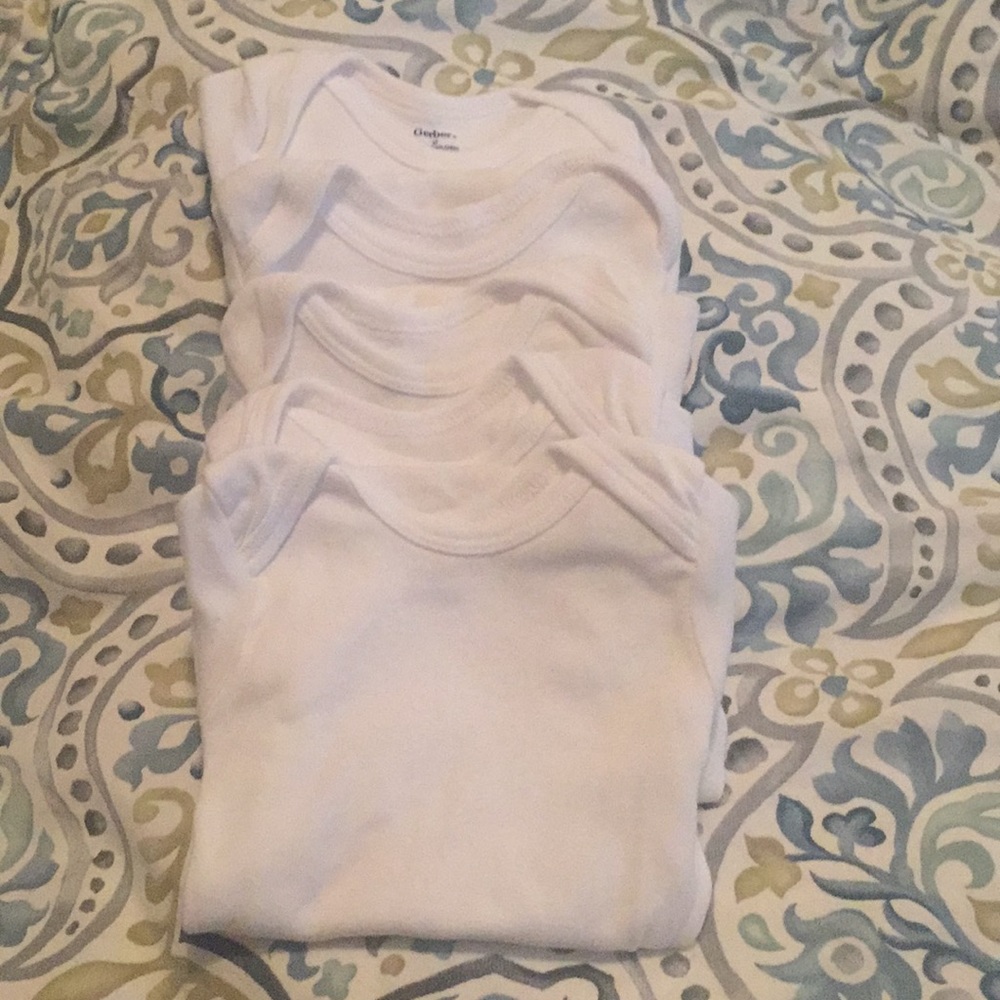 Set of 5 Gerber Onesies, 3T